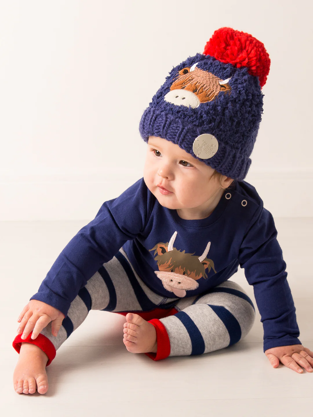 Hamish Highland Cow Winter Hat - Image 4