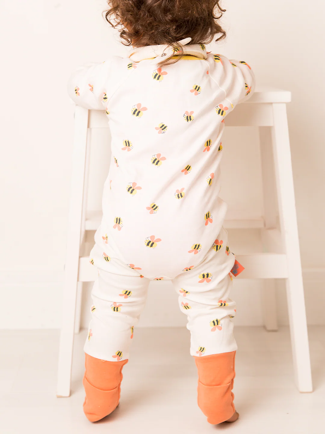 Honey Bee Romper & Bib Gift Box Set - Image 7
