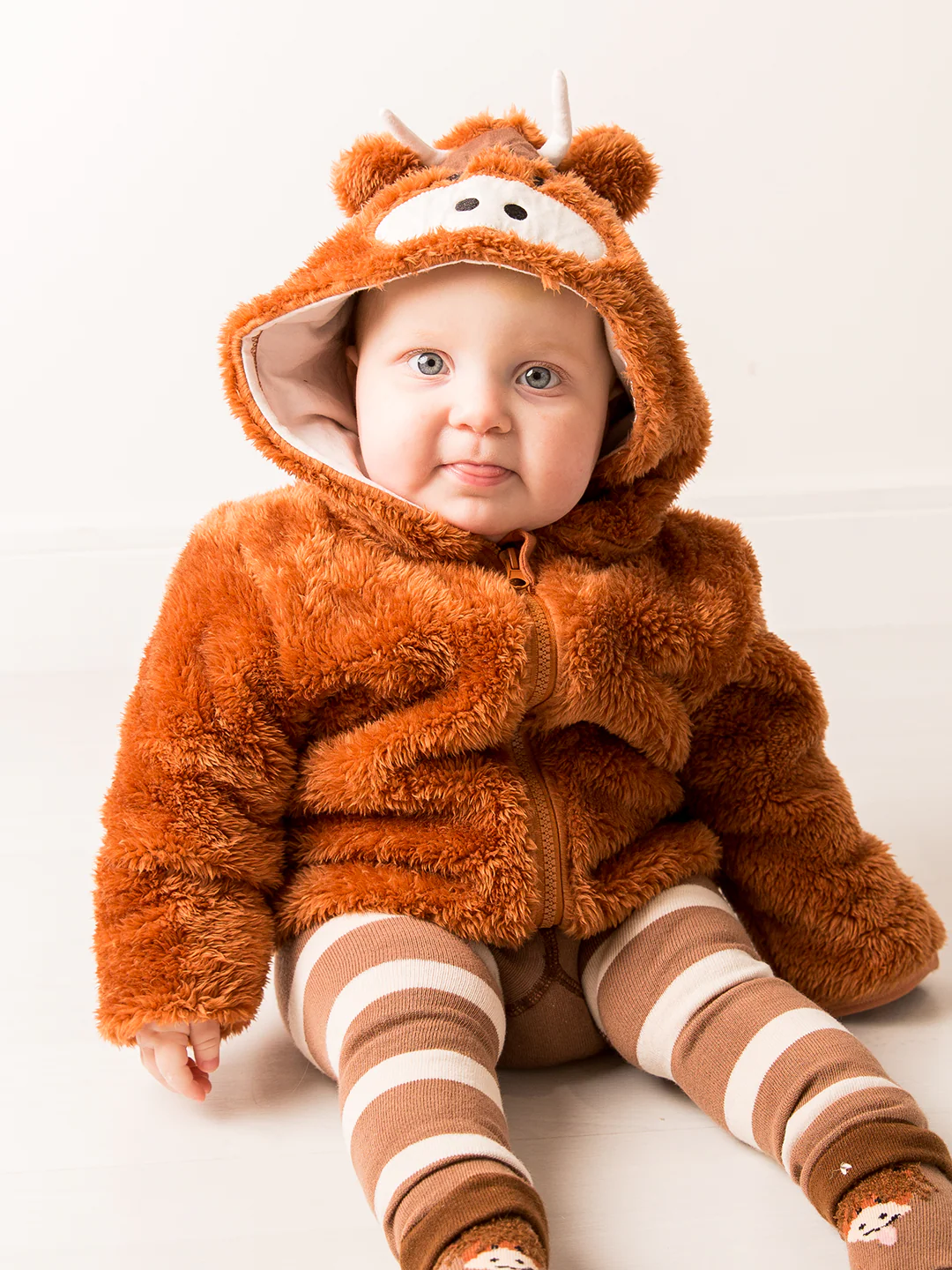 Neutral Highland Cow Hoodie - Image 5