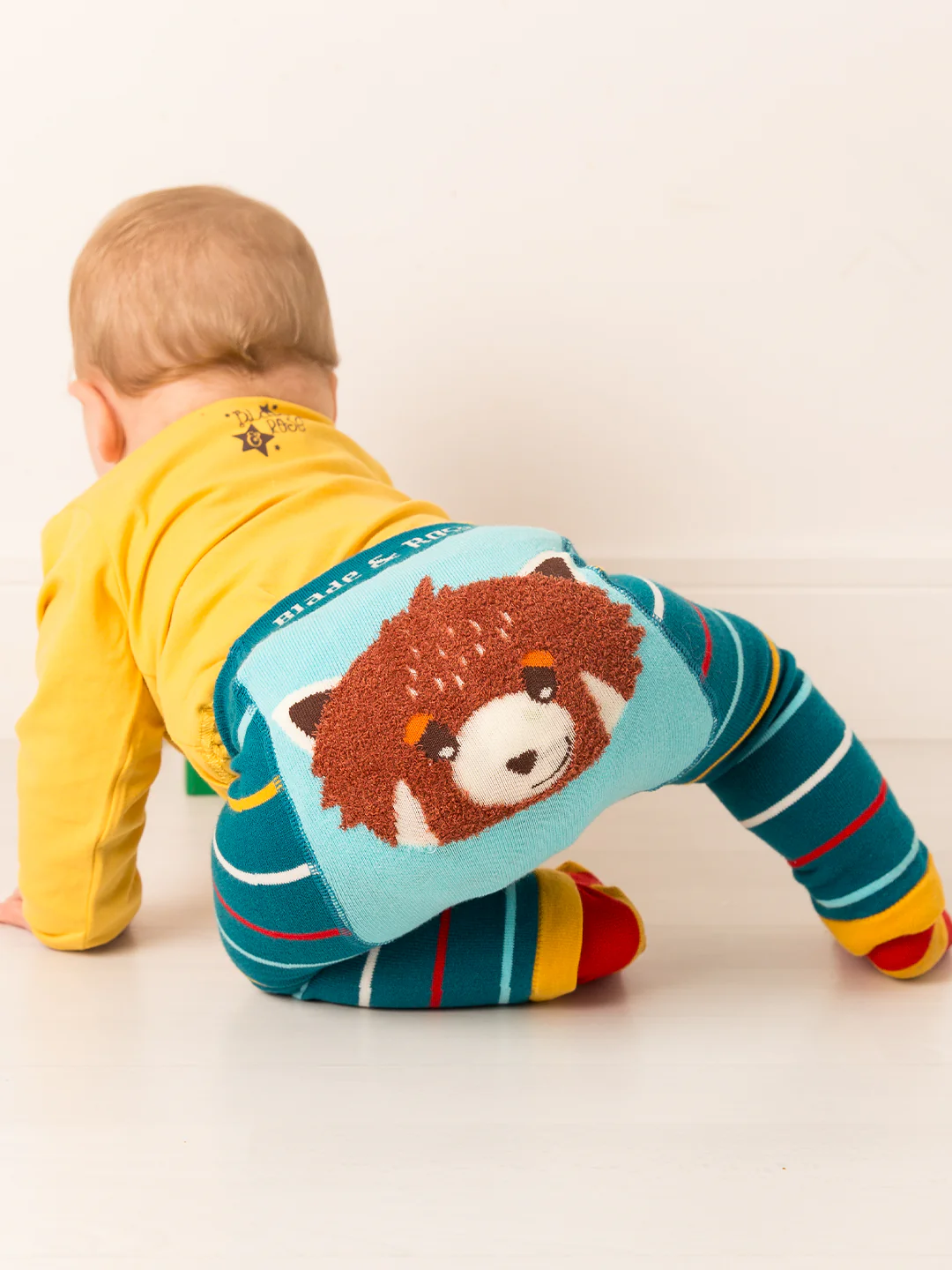 Chip the Red Panda Leggings - Image 3