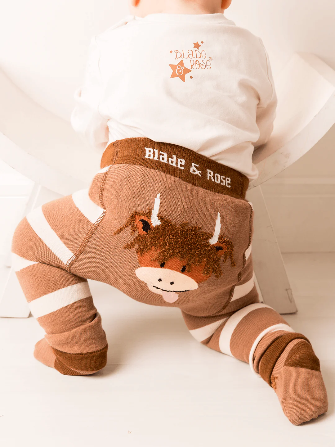 Neutral Highland Cow Leggings - Image 4