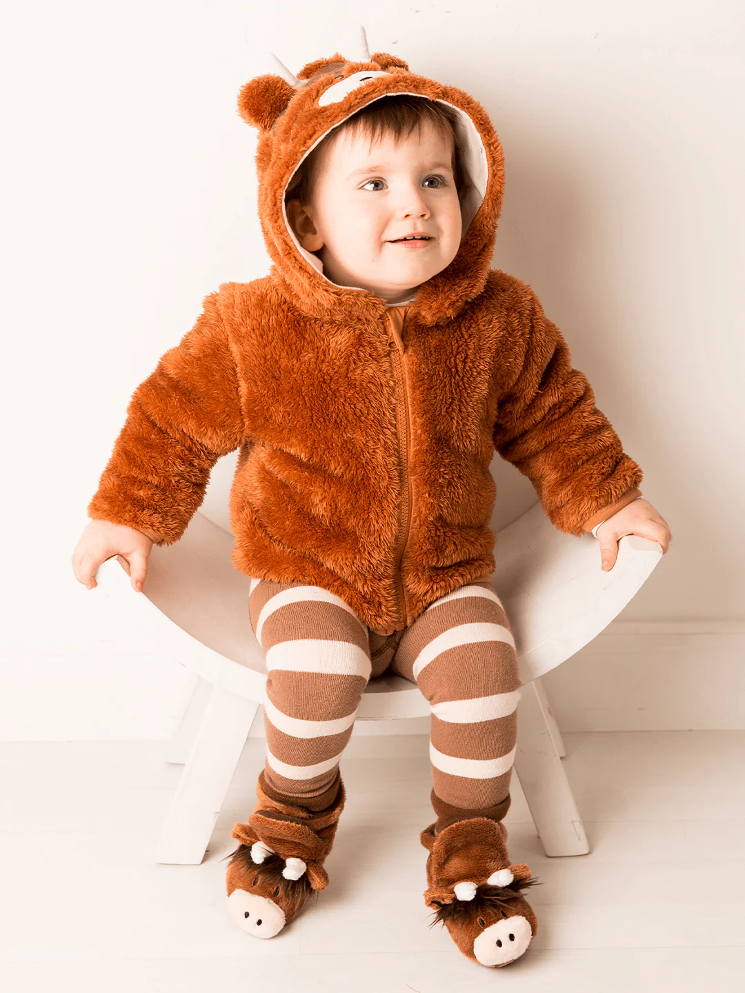 Neutral Highland Cow Hoodie - Image 3